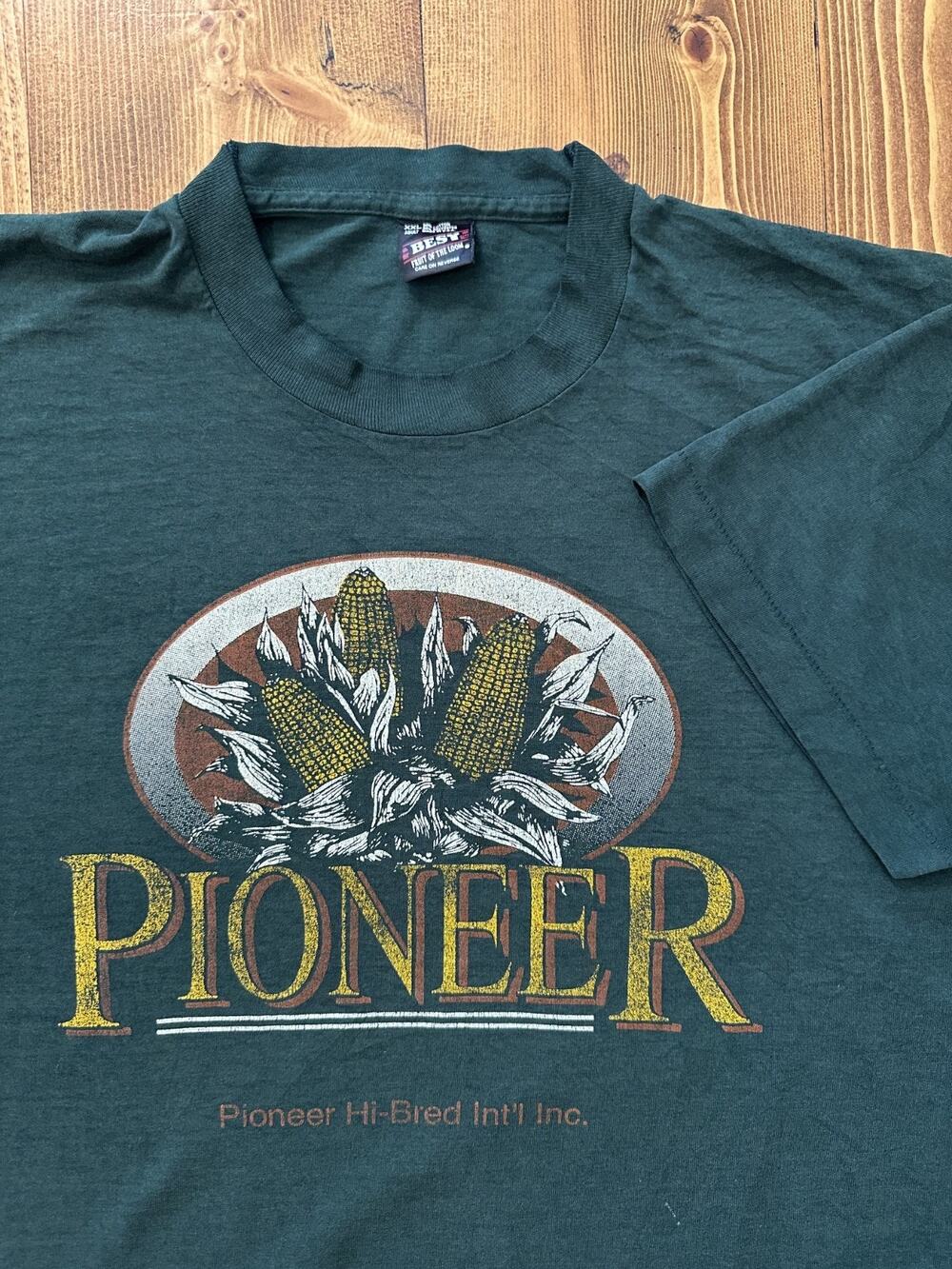 Vintage Fruit of Loom Tee Pioneer Hi-Bred USA Corn Farming T-Shirt Green XXL